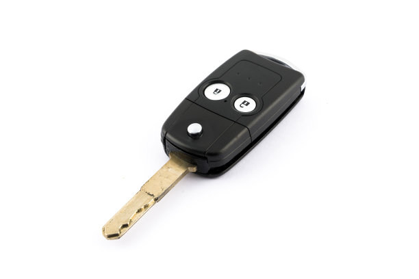 车钥匙被隔离在白色背景上图片下载