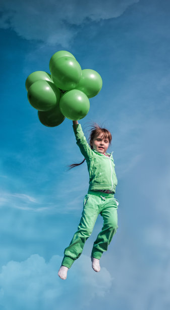气球小女孩图片下载