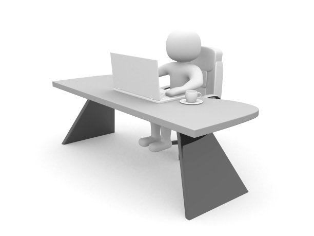 3d人在笔记本电脑上工作图片下载