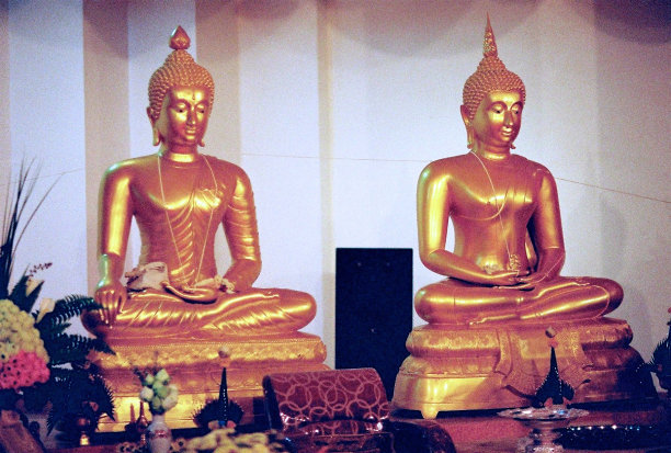 乌汶的佛像图片下载