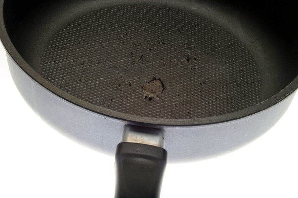 锅上破损的特氟龙涂层图片下载