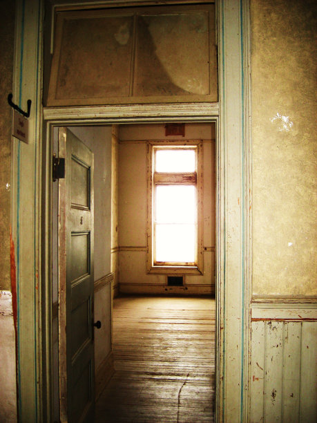 废弃的建筑图片下载