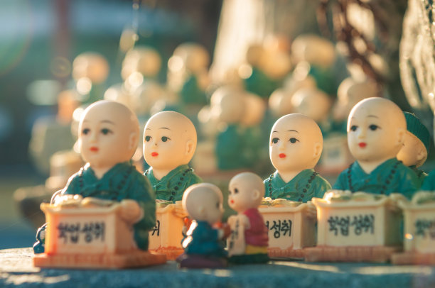 《海顿永根萨的雕像图片下载