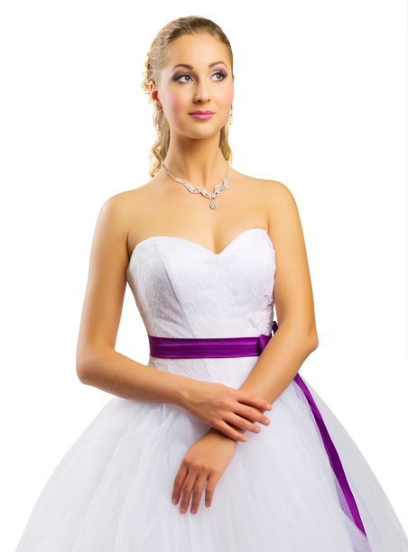 穿着婚纱的年轻女子图片下载