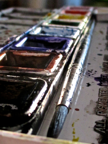 水彩调色板图片下载