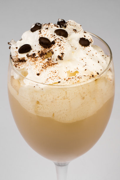 咖啡加生奶油图片下载