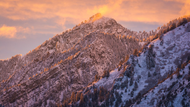 寒冷的犹他州山区图片下载