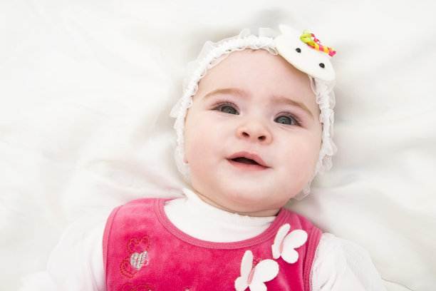 美丽的表达快乐可爱的微笑宝宝图片下载