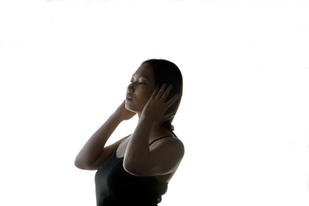 亚洲女性头痛图片下载