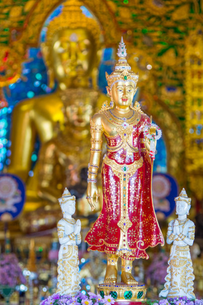 清迈泰寺的佛像图片下载