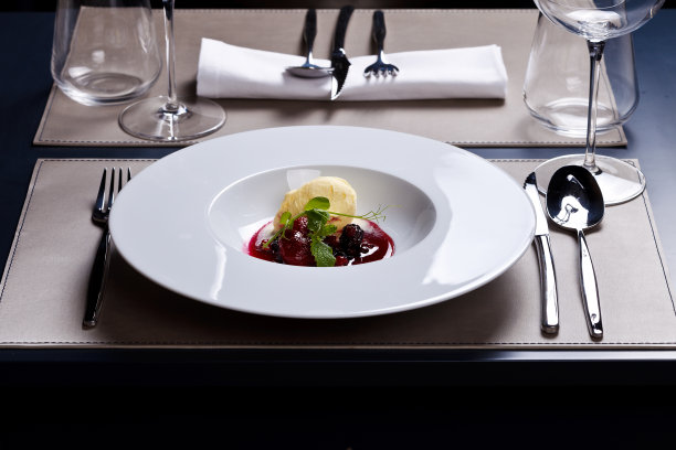 美食一餐图片下载