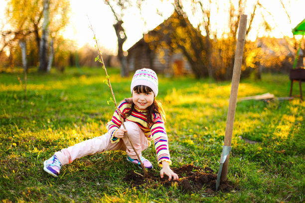 小女孩。图片下载