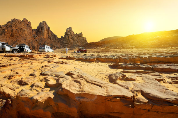 沙漠之旅图片下载