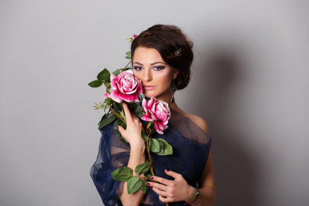 玫瑰的女人图片下载