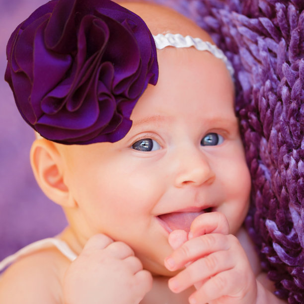 时尚新生女婴图片下载