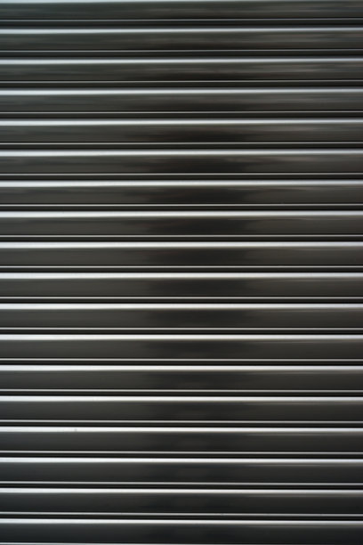 门或金属窗安全特写图片下载