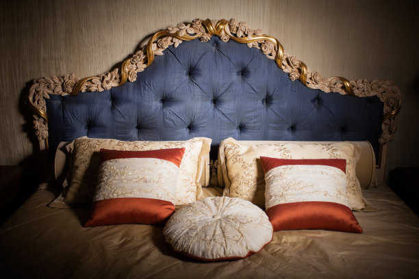 豪华卧室内饰图片下载