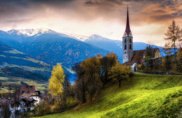秋天的山景图片下载