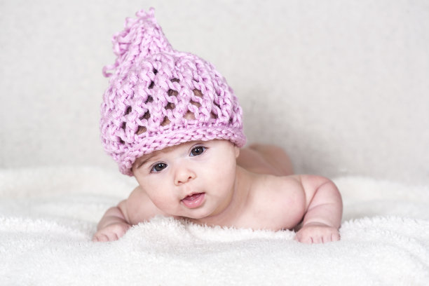 美丽的新生女婴图片下载