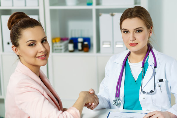 与满意的客户握手图片下载