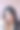 印度尼西亚妇女使用手机微笑图片下载