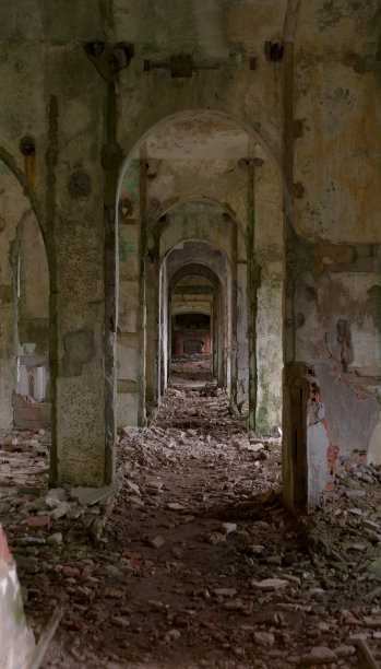 废弃房子的拱门。图片下载