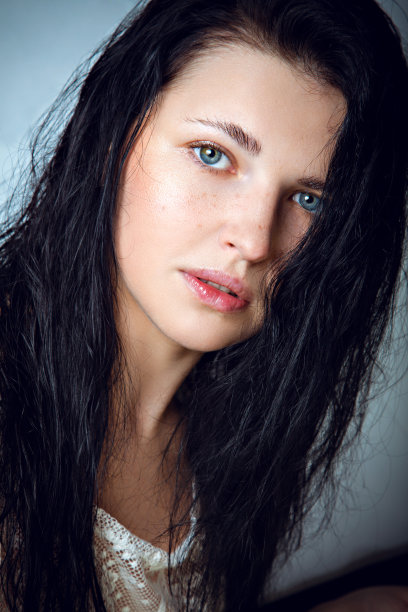 没有化妆的漂亮女孩图片下载