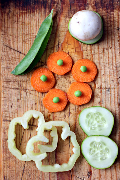 胡萝卜，豌豆，青豆，辣椒，黄瓜-蔬菜图片下载