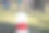 孩子们在公园里玩球。男孩和狗图片下载