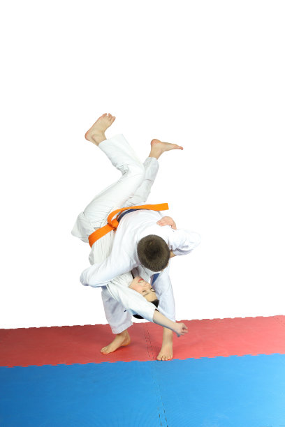 高投是一个带蓝带的运动员图片下载