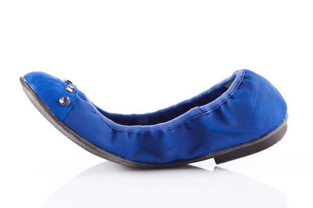 儿童的鞋子孤立在白色的背景上图片下载