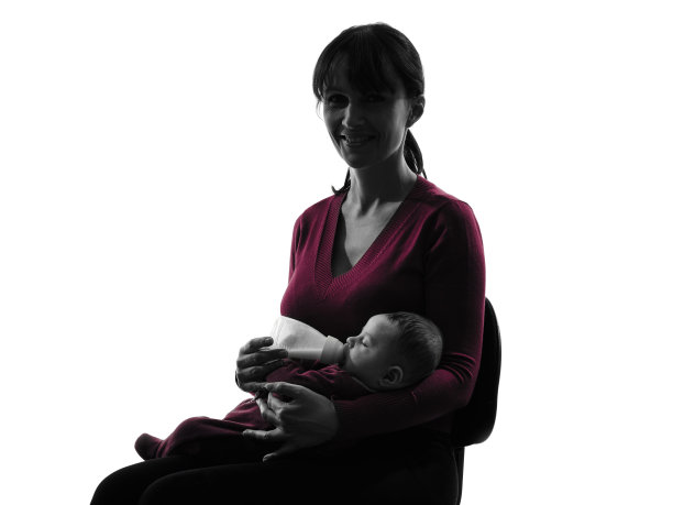 妇女喂奶瓶婴儿剪影图片下载