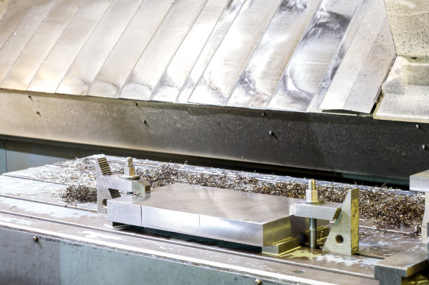 工业金属模具/毛坯制备铣削工艺。金属工程图片下载