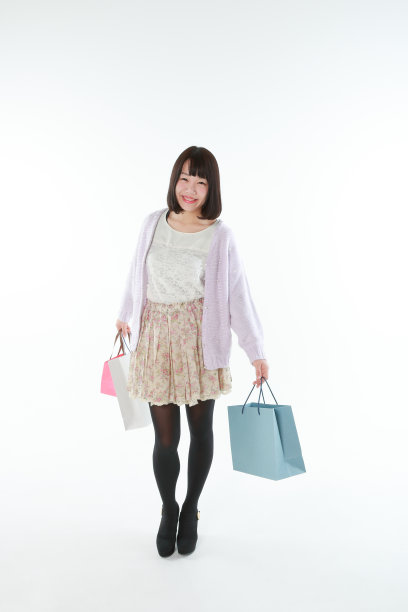 有一个纸袋的女人图片下载