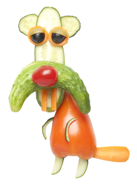 黄瓜和番茄做成的有趣海狸图片下载