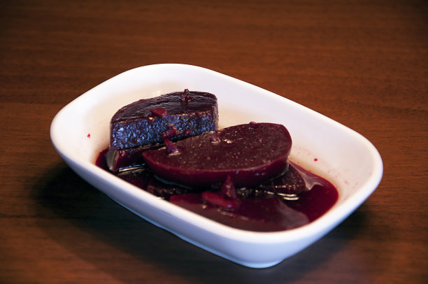 甜菜根泡菜切图片下载