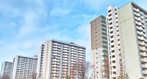 旧的高层公寓图片下载