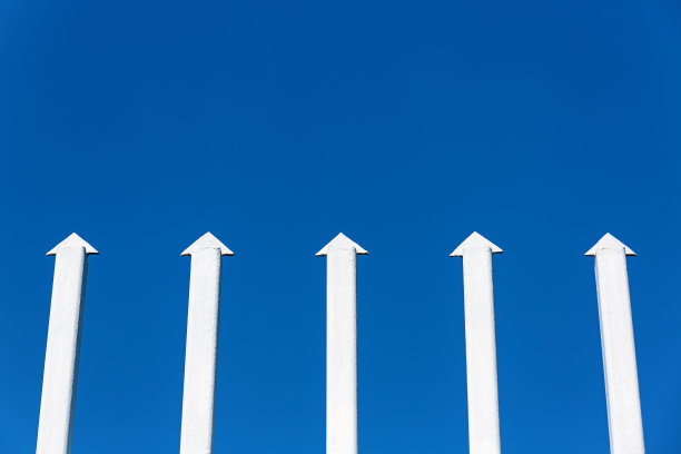 白色的栅栏图片下载