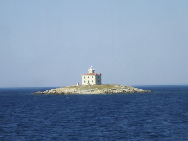 克罗地亚的旧灯塔图片下载