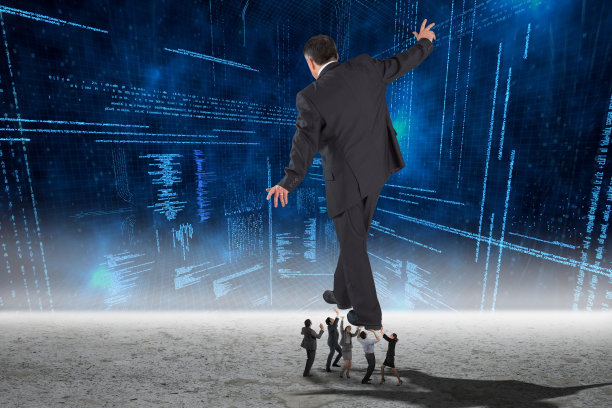 商务人士支持老板的合成形象图片下载