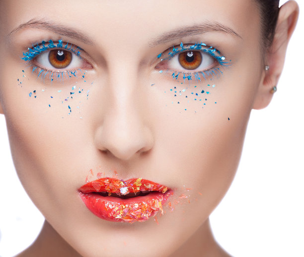 美丽女人的眼睛与化妆的特写图片下载