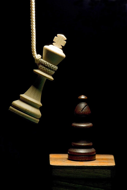 国王死了，疯子万岁!图片下载