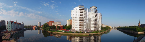 加里宁格勒中心和普雷戈利亚河全景图片下载