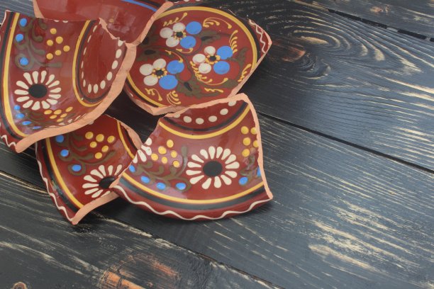 破碎的生活图片下载