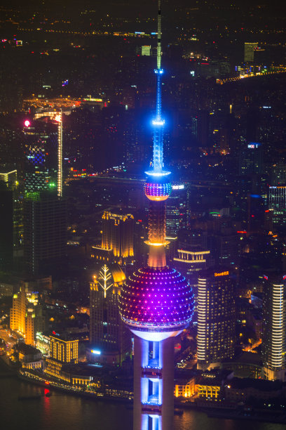 夜景中的东方明珠图片下载