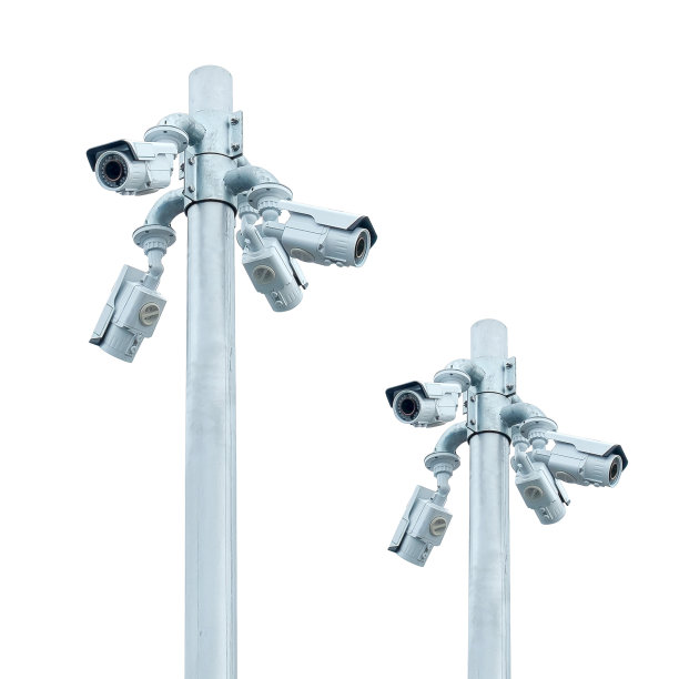 联播组的闭路电视与多云的蓝天图片下载