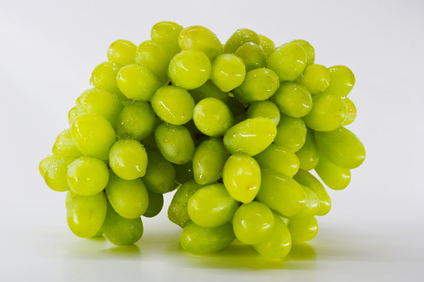 一串白葡萄图片下载