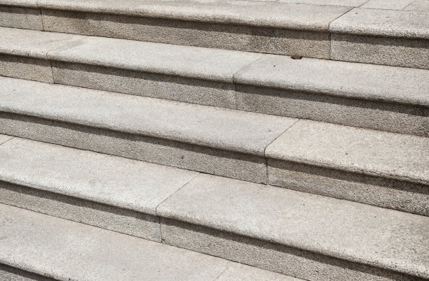现代石制楼梯的特写图片下载