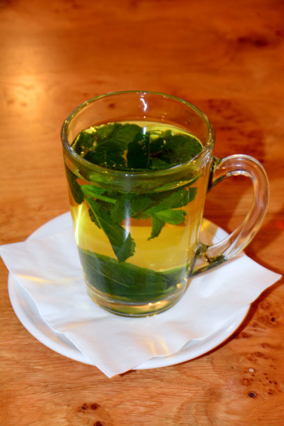 一杯薄荷茶图片下载