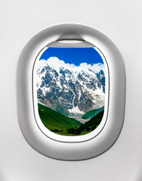 从飞机窗口俯瞰乔治亚州的群山图片下载